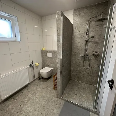 292 Apartment *